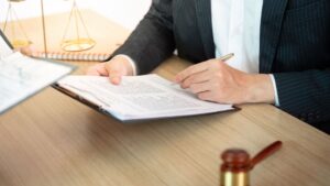 How America’s Lemon Lawyer Advocates for Genesis GV60 Owners